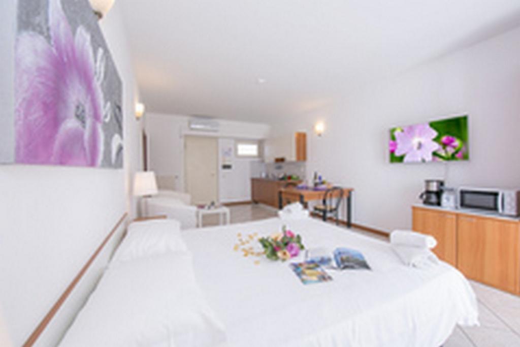 Residence Riva Del Lario 그라베도나 외부 사진